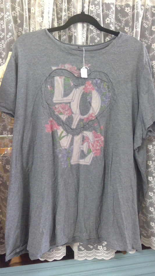 Grey Love T-shirt