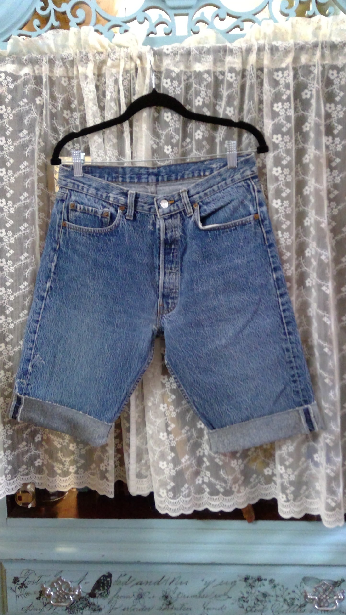 Levi's Jorts