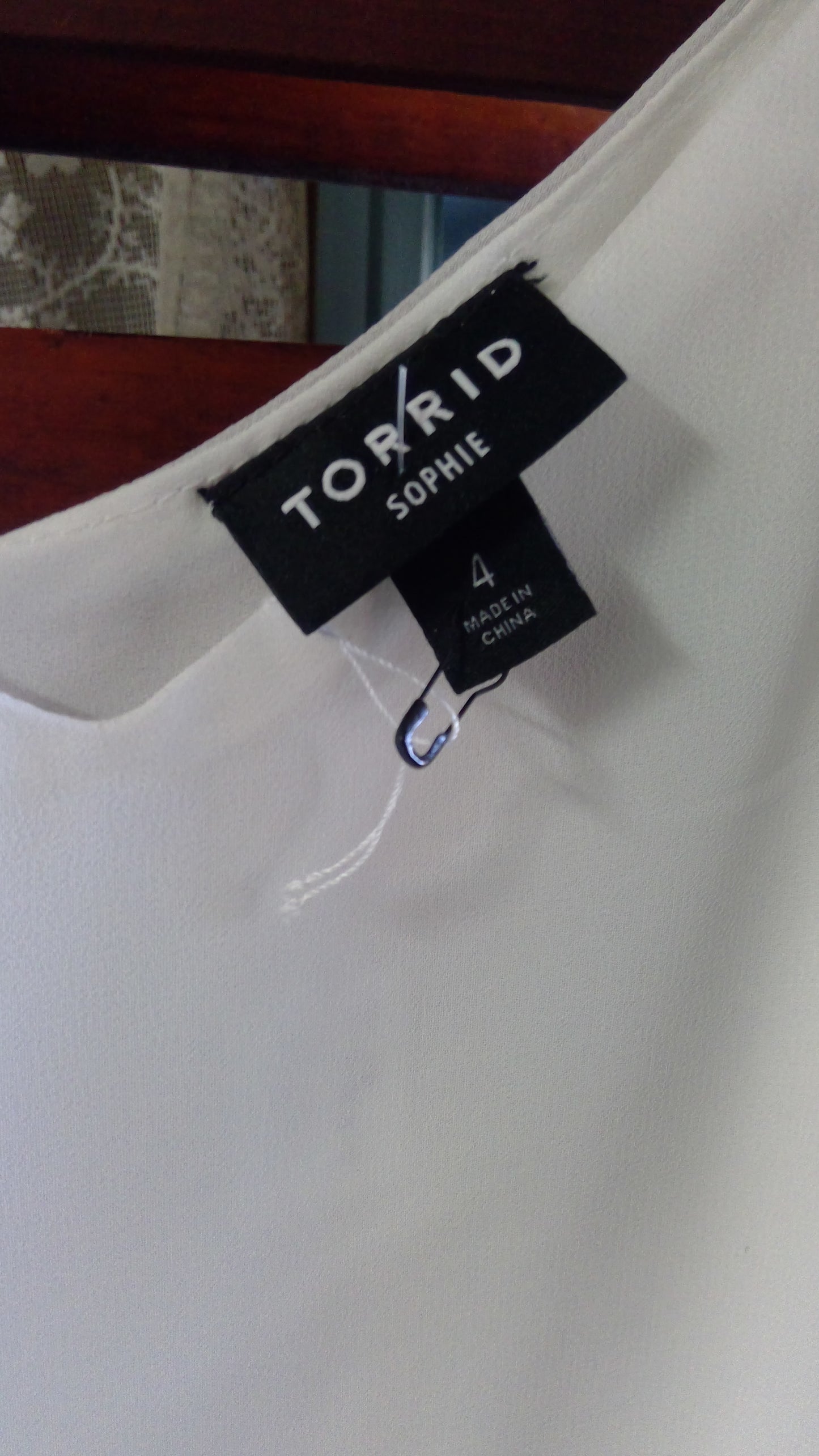 Flowy White Spaghetti Strap Tank | Torrid | Size 4 | Lightweight & Breezy