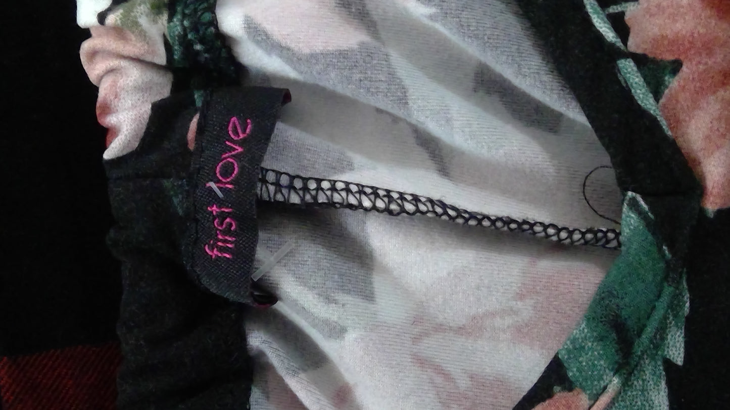Black Floral Tank Top | First Love | Pink Floral Print | Early 2010s | Size Large