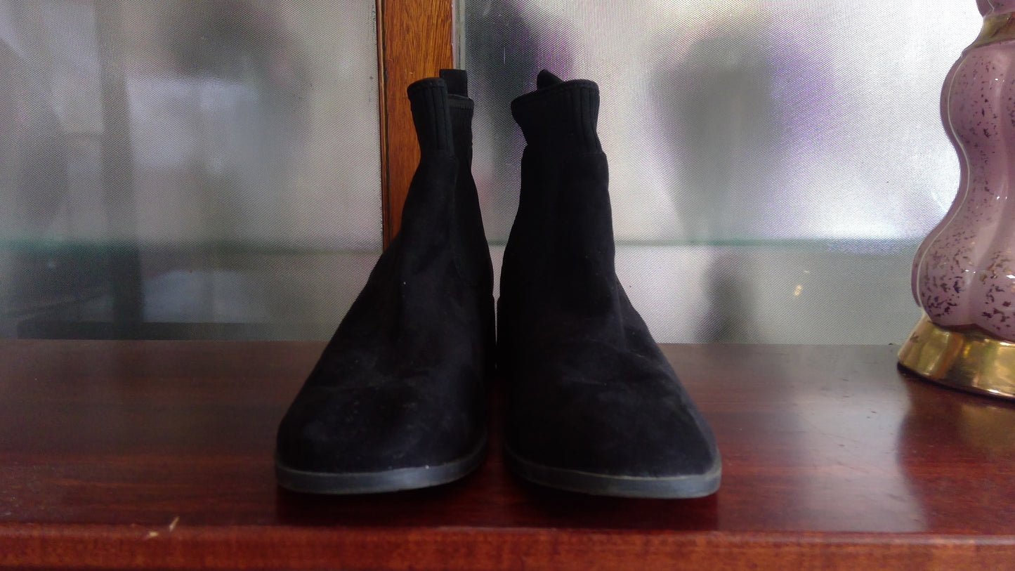 Black Stretch Ankle Boots | Reaction | Women’s 8.5 | 2010s