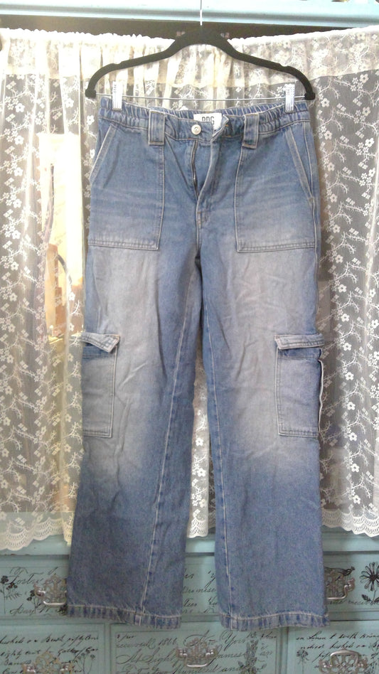 BDG High-Waisted Cargo Jeans | Urban Outfitters | Denim Utility Style | 27W/32L