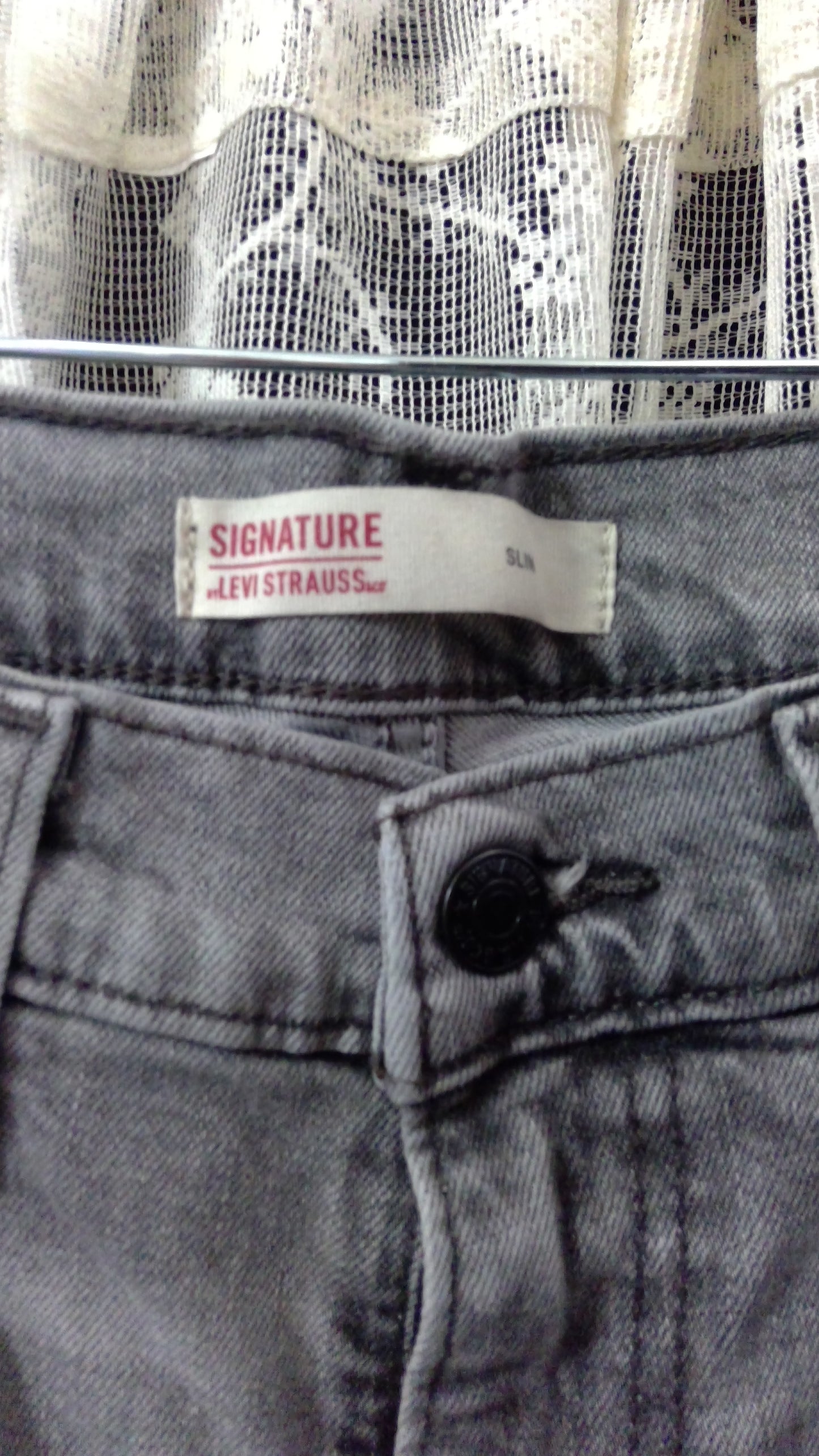 Levi’s Signature High-Waisted Slim Fit Jeans