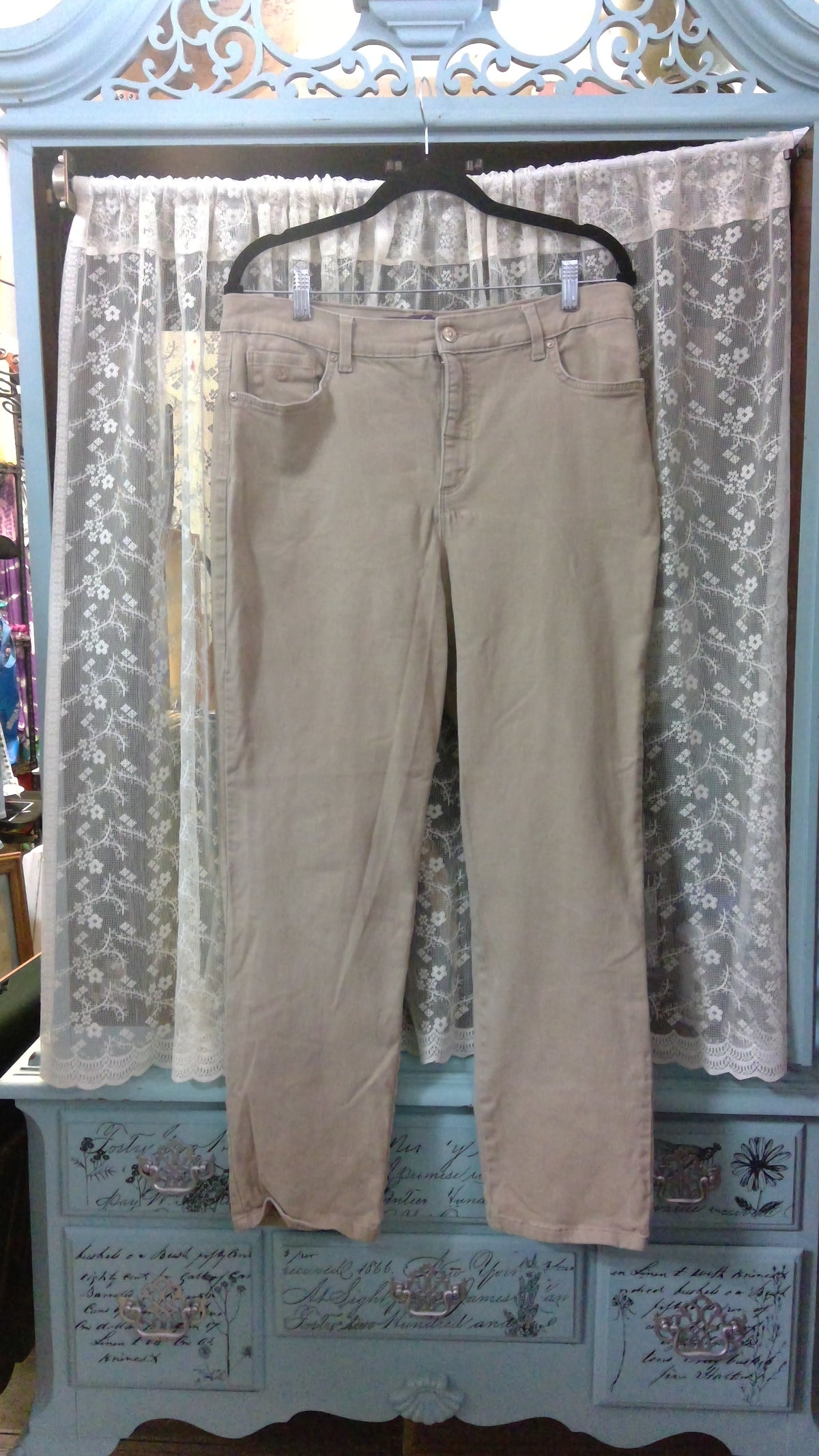 Gloria Vanderbilt Amanda Tan Jeans
