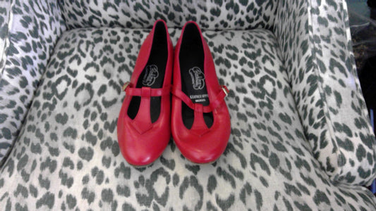 Barbette’s Dancewear Red Leather Women’s Dance Shoes – Size 7.5