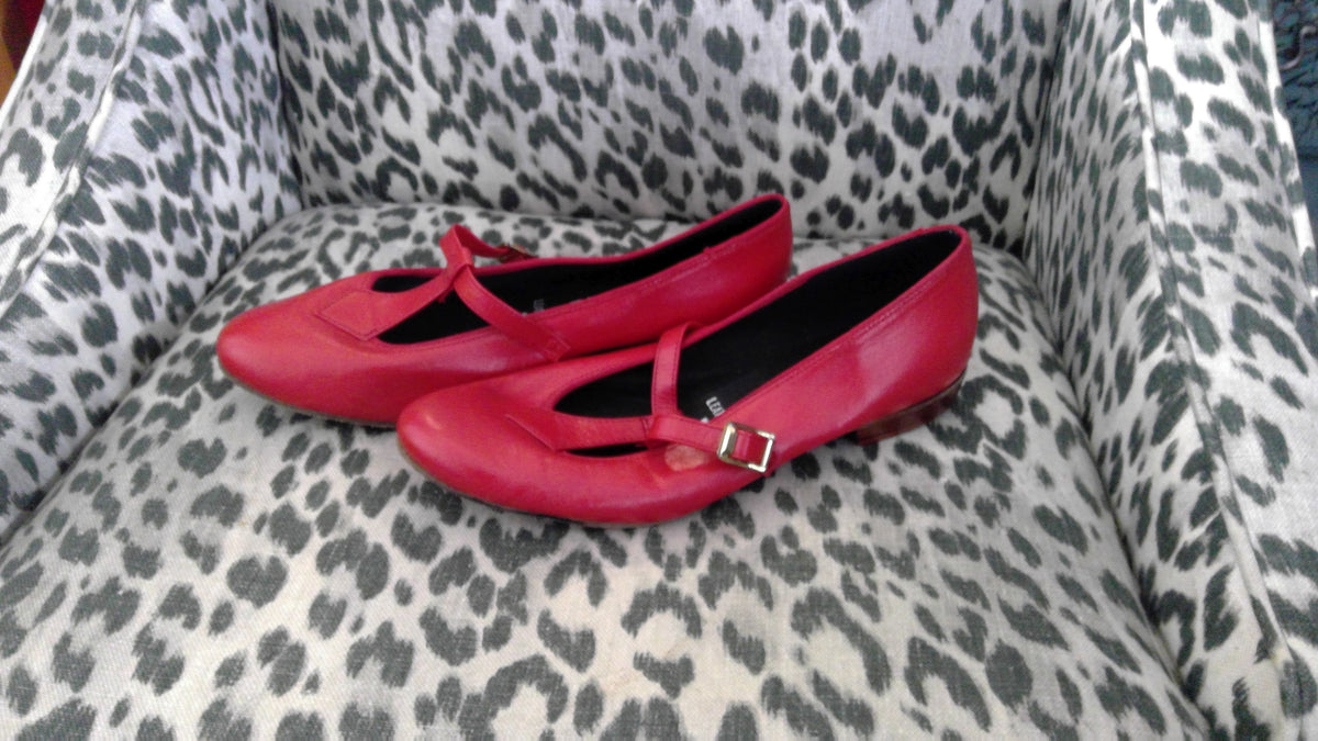 Barbette’s Dancewear Red Leather Women’s Dance Shoes – Size 7.5