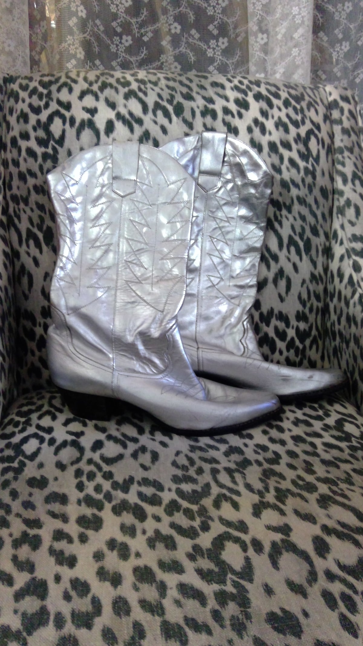 Silver Metallic Pointed-Toe Western Cowgirl Boots