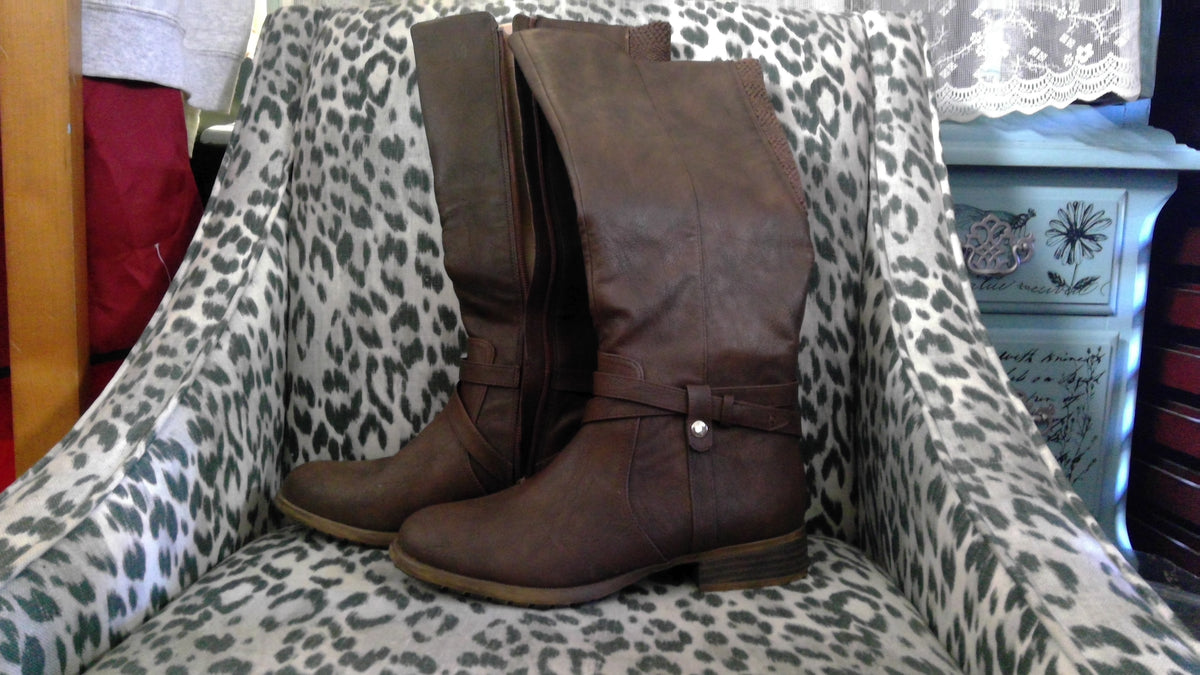 LifeStride Xtrovert Brown Leather Riding Boots with Knit Back – Size 7