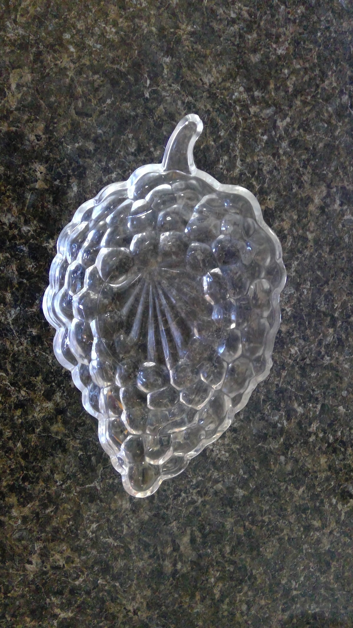 Vintage 1940s Anchor Hocking Grape Cluster Glass Candy Dish