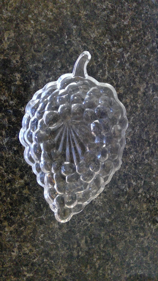 Vintage 1940s Anchor Hocking Grape Cluster Glass Candy Dish