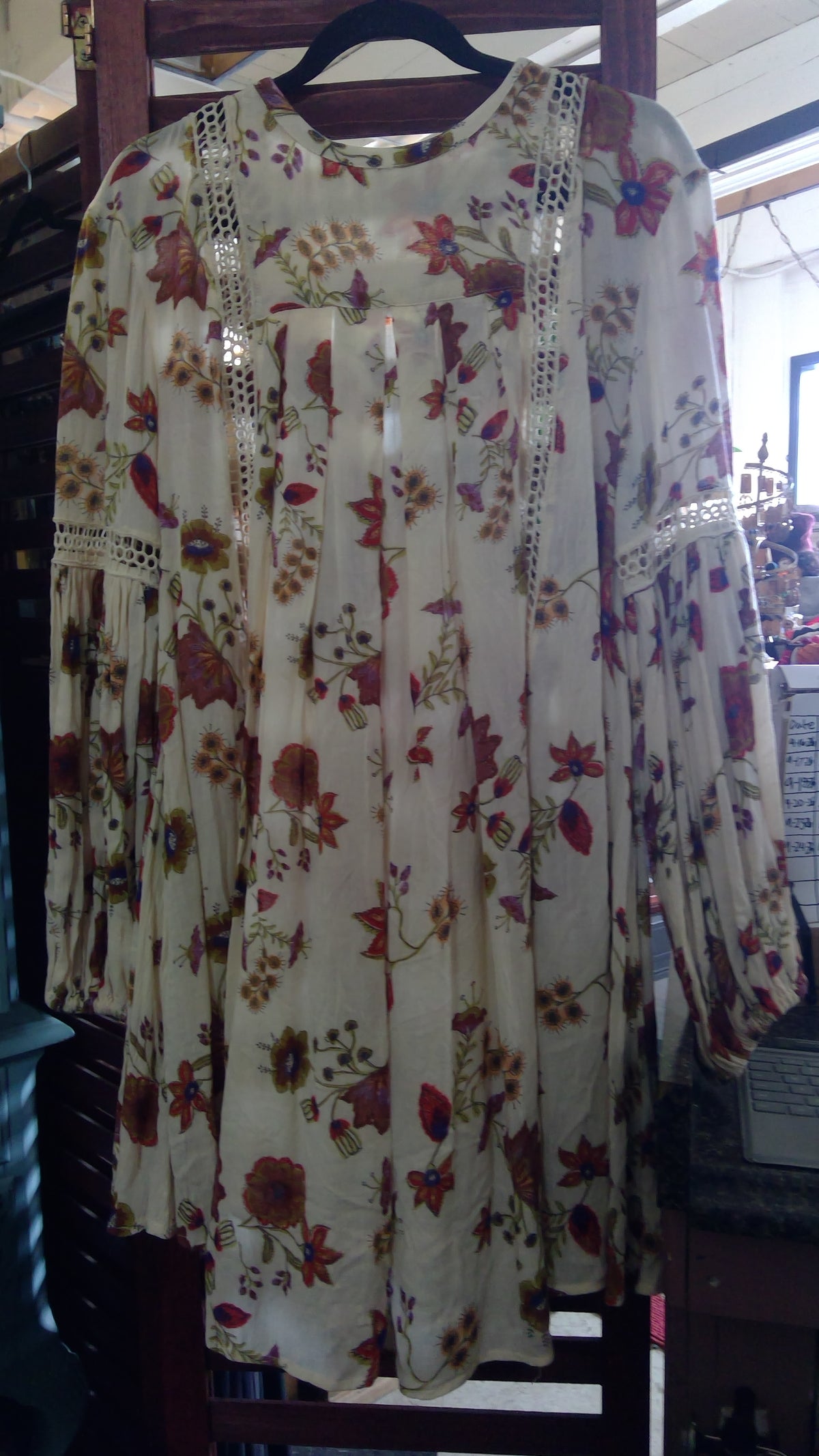 Free People “Just the Two of Us” Ivory Floral Tunic – Medium