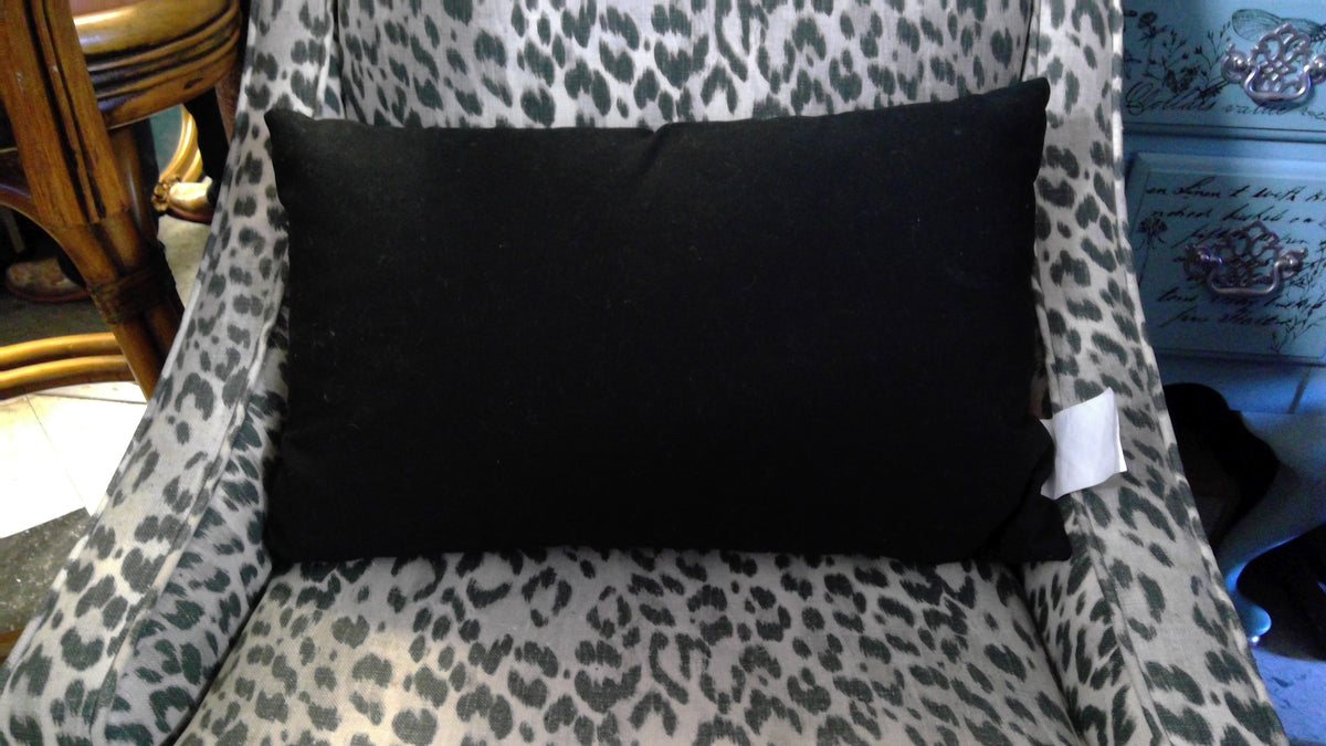 Plow & Hearth Halloween “BOO” Throw Pillow