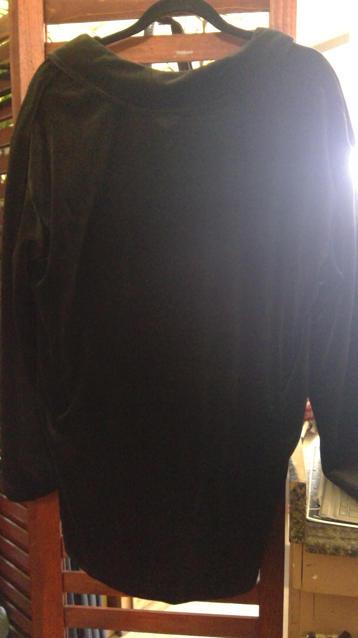 Partners Black Velvet Long-Sleeve Pullover Top – Size XL