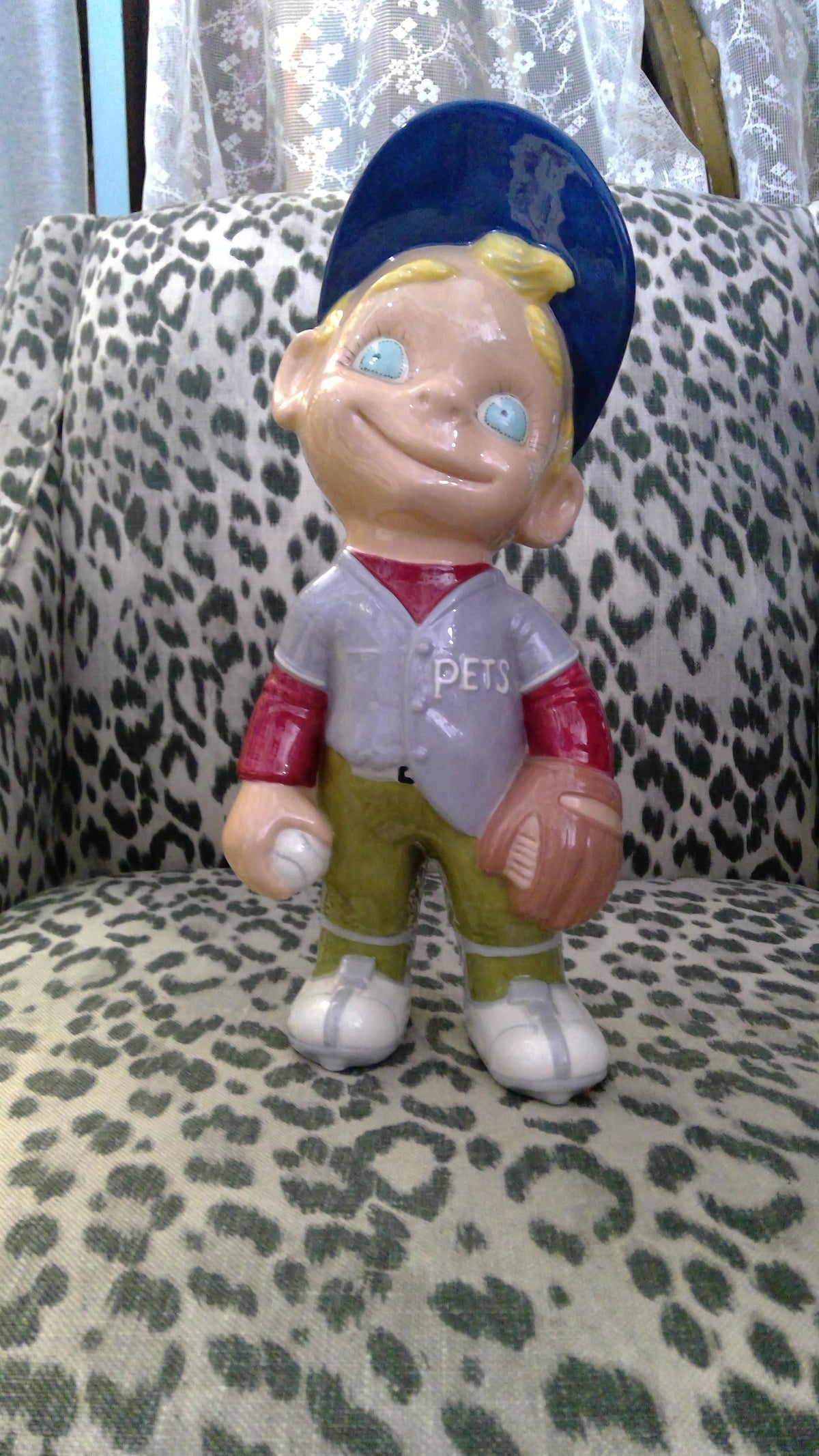 Vintage 1970s Atlantic Mold “Smiley” Boy Baseball Player Ceramic Figurine – 12"