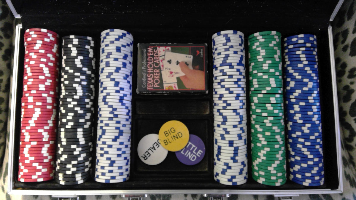 Portable Poker Set in Metal Locking Case – Nearly Complete Game Set