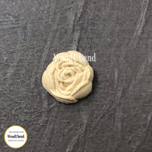 Load image into Gallery viewer, WoodUbend Pack of Five Craft Roses WUB0321 .788 x .8274 in
