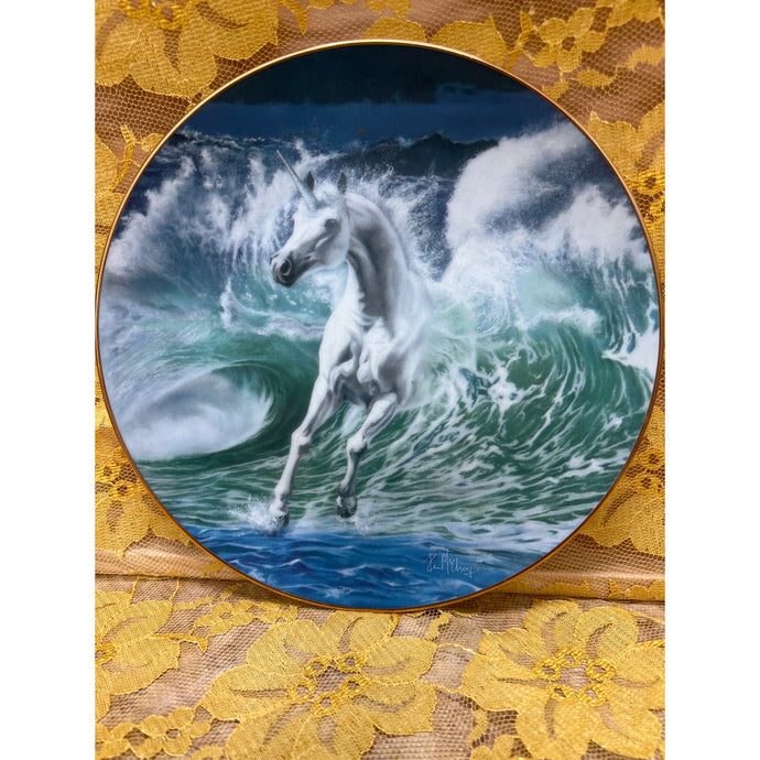 1994 Princeton Gallery Plate “Unicorn of the Sea” from the Majesty of the Unicorn Plate Collection # A0936