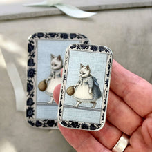 Load image into Gallery viewer, Firefly Notes - Kitty notions tin: Small
