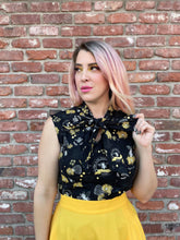 Load image into Gallery viewer, Bee Kind Bow Top
