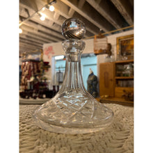 Load image into Gallery viewer, Glass Round Decorative Decanter

