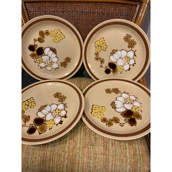 4 Brown Sugar Cupboard craft stonewear dinner plates