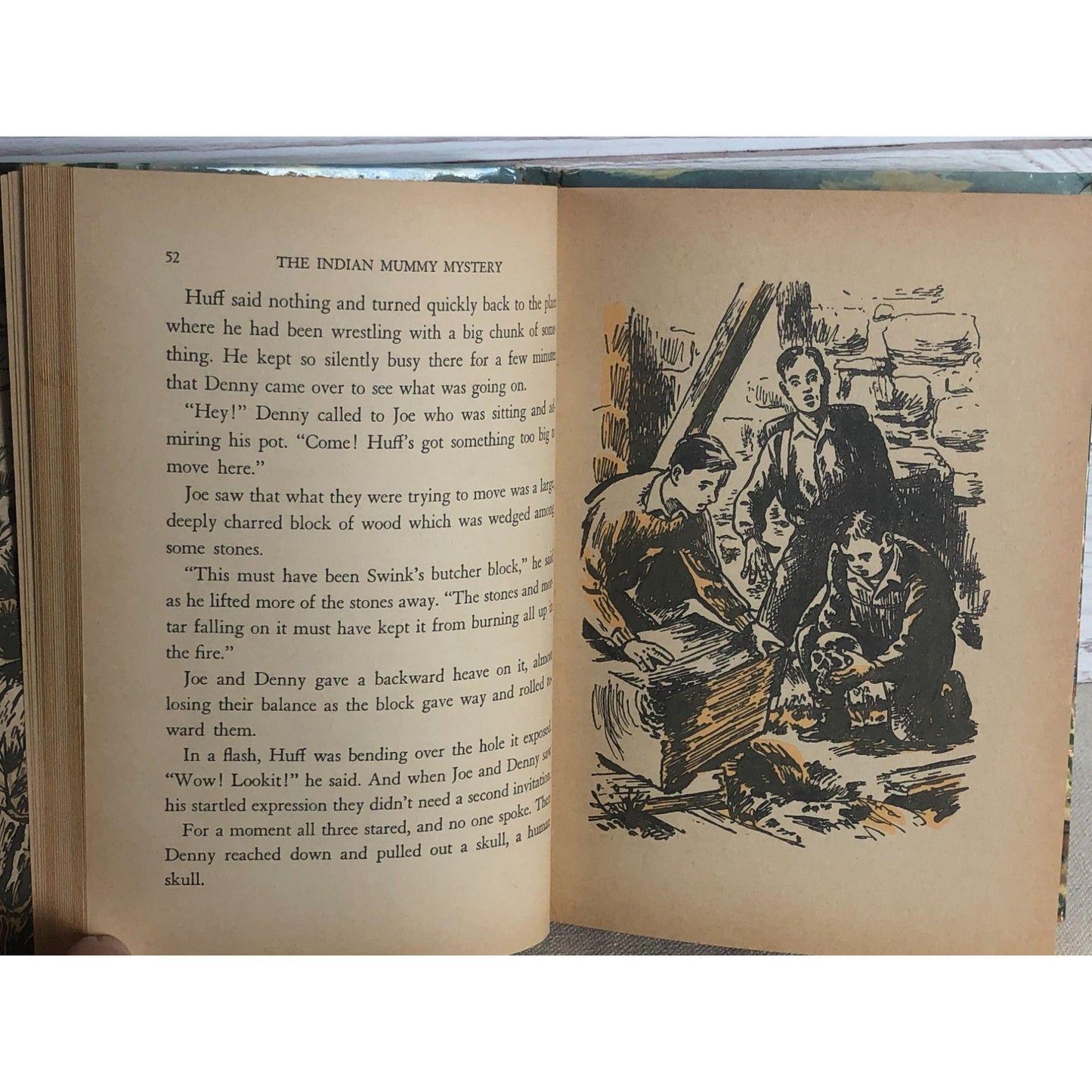 1954 The Indian Mummy Mystery by Troy Nesbit Illustrated by Paul Busch
