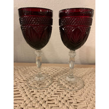 Load image into Gallery viewer, Set of 2 Luminarc Cristal D’Arques Durand Goblets
