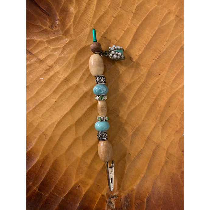 Teal and Wood Roach Clip with Ladybug Charm, Beaded Alligator Clip, Credit Card Clip