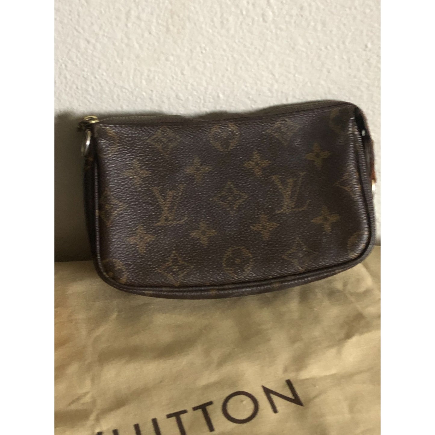 Huarache Studios Leather Studded Purse
