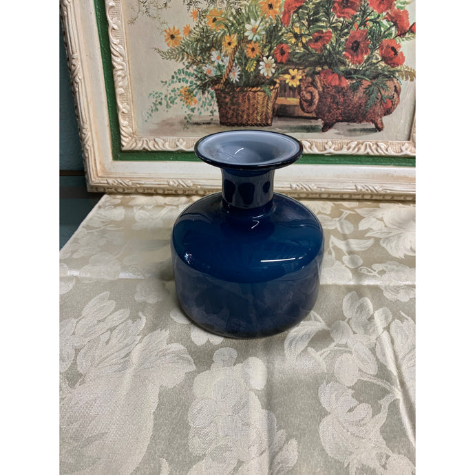 Homegaard MCM Navy Blue Vase