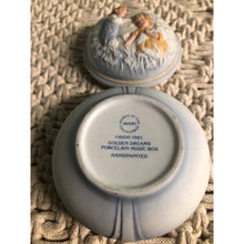 Load image into Gallery viewer, Vintage Avon 1985 Golden Dreams Porcelain Music Box
