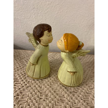 Load image into Gallery viewer, Vintage kissing angels music box
