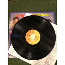Load image into Gallery viewer, 1983 Word Records Sing and Shout The Mighty Clouds of Joy WR-8122 LP Vinyl Album Record
