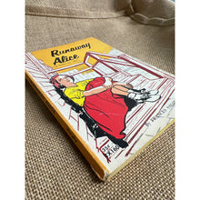 Load image into Gallery viewer, 1967 Scholastic Books Runaway Alice A Nickel for Alice, by Frances Solomon Murphy TX160 (7th printing)
