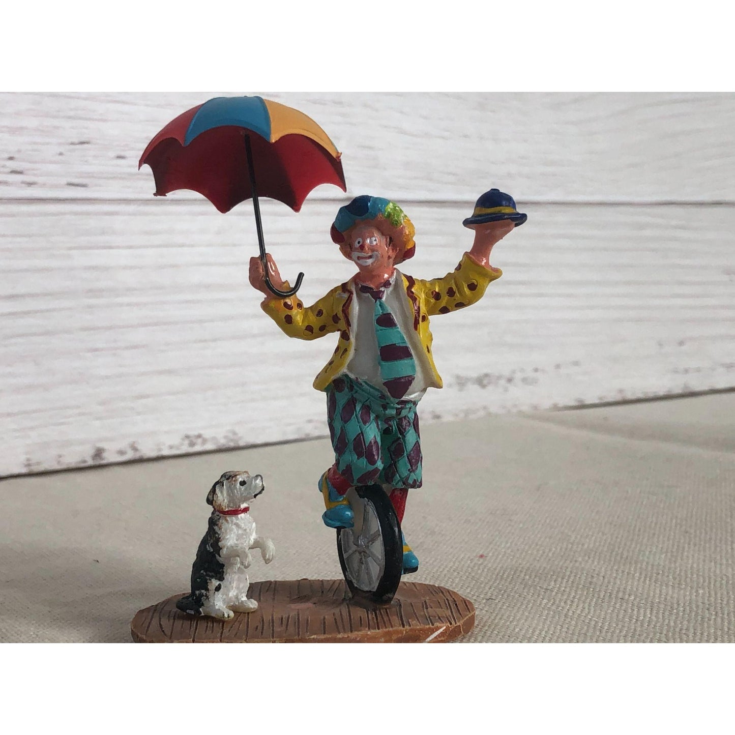 2008 Lemax Unicycle Clown SKU 82504 Retired 2015