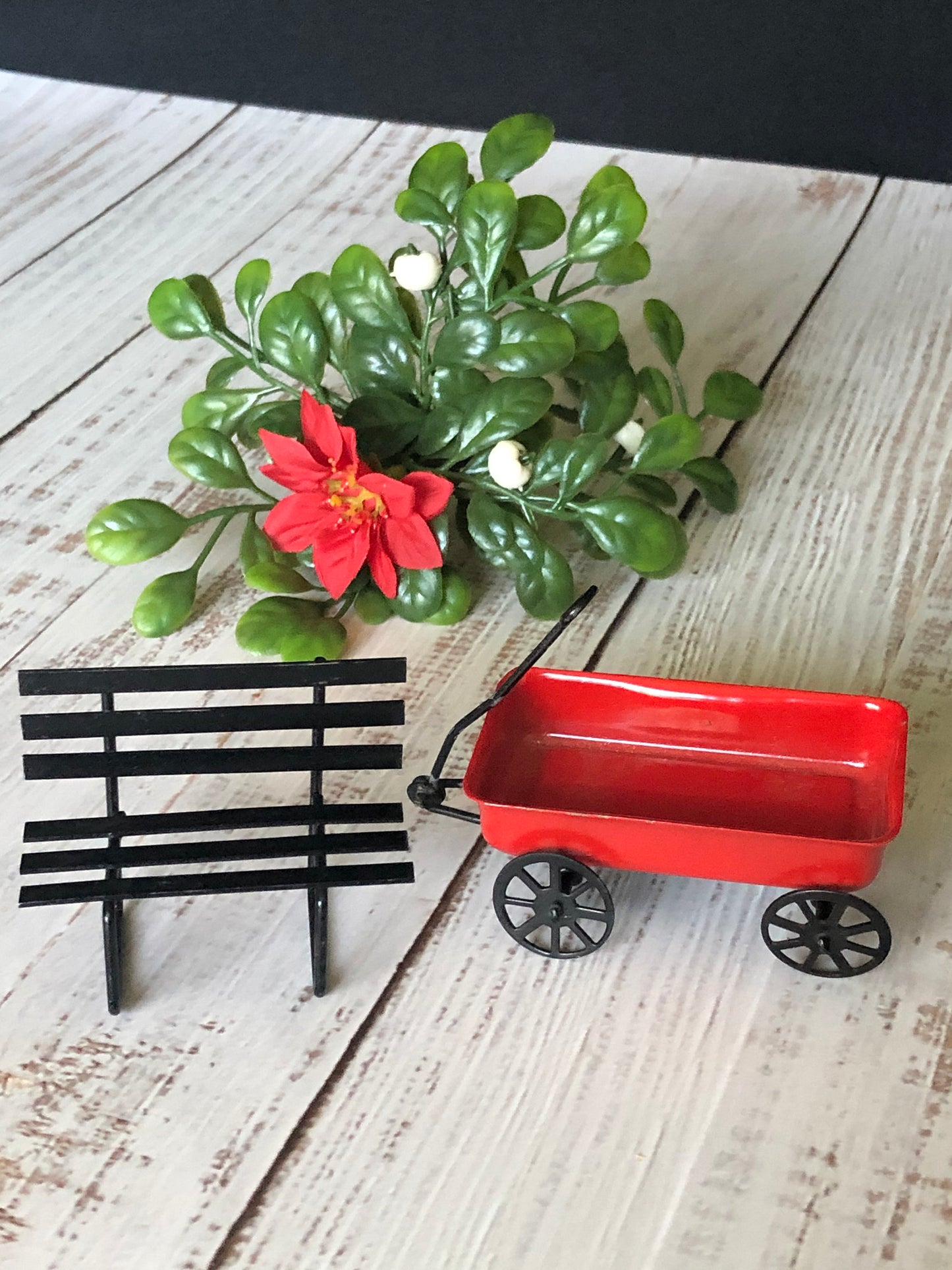 Miniature Dollhouse Metal Park Bench and Toy Wagon with Handle Set