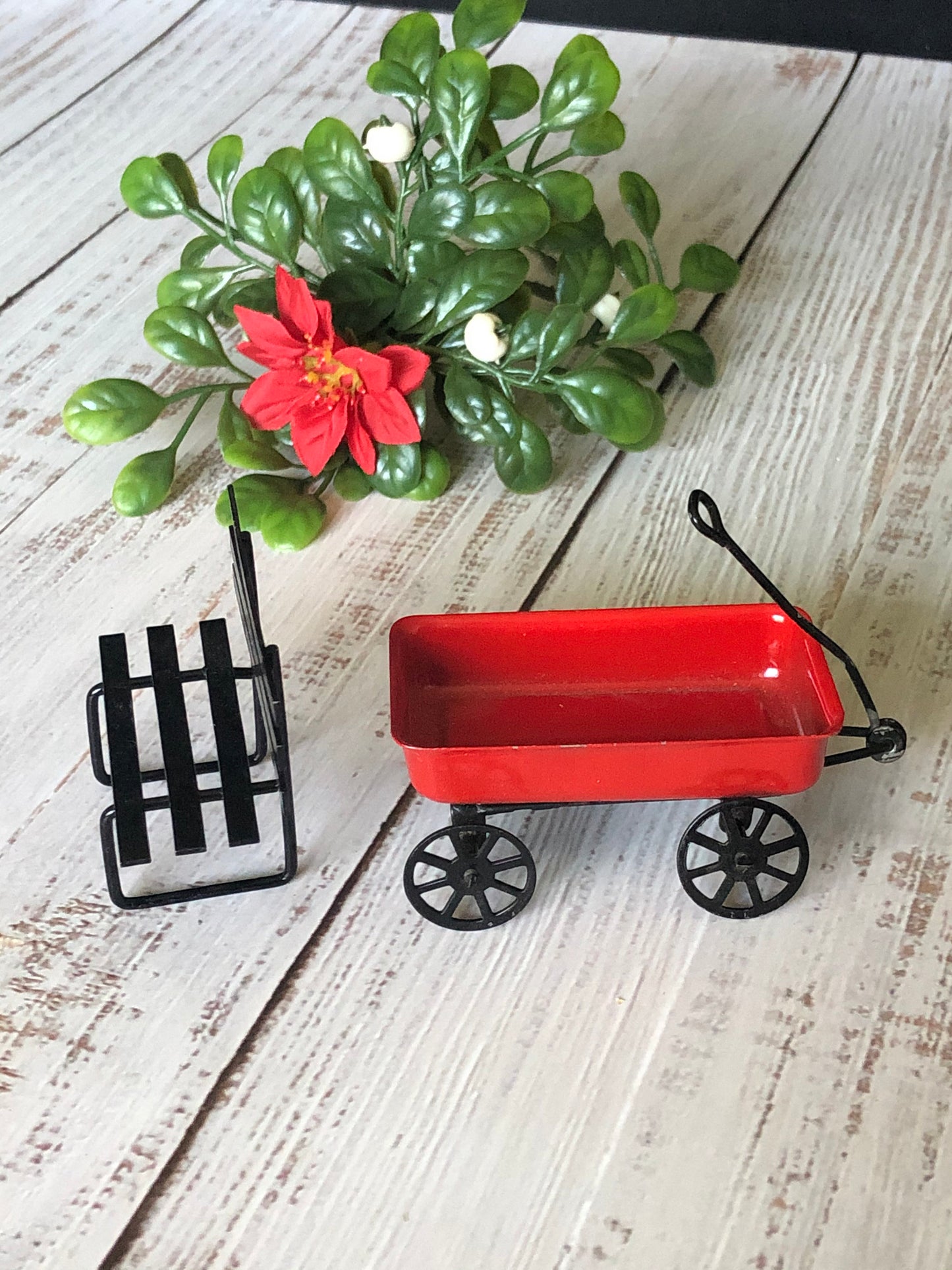 Miniature Dollhouse Metal Park Bench and Toy Wagon with Handle Set