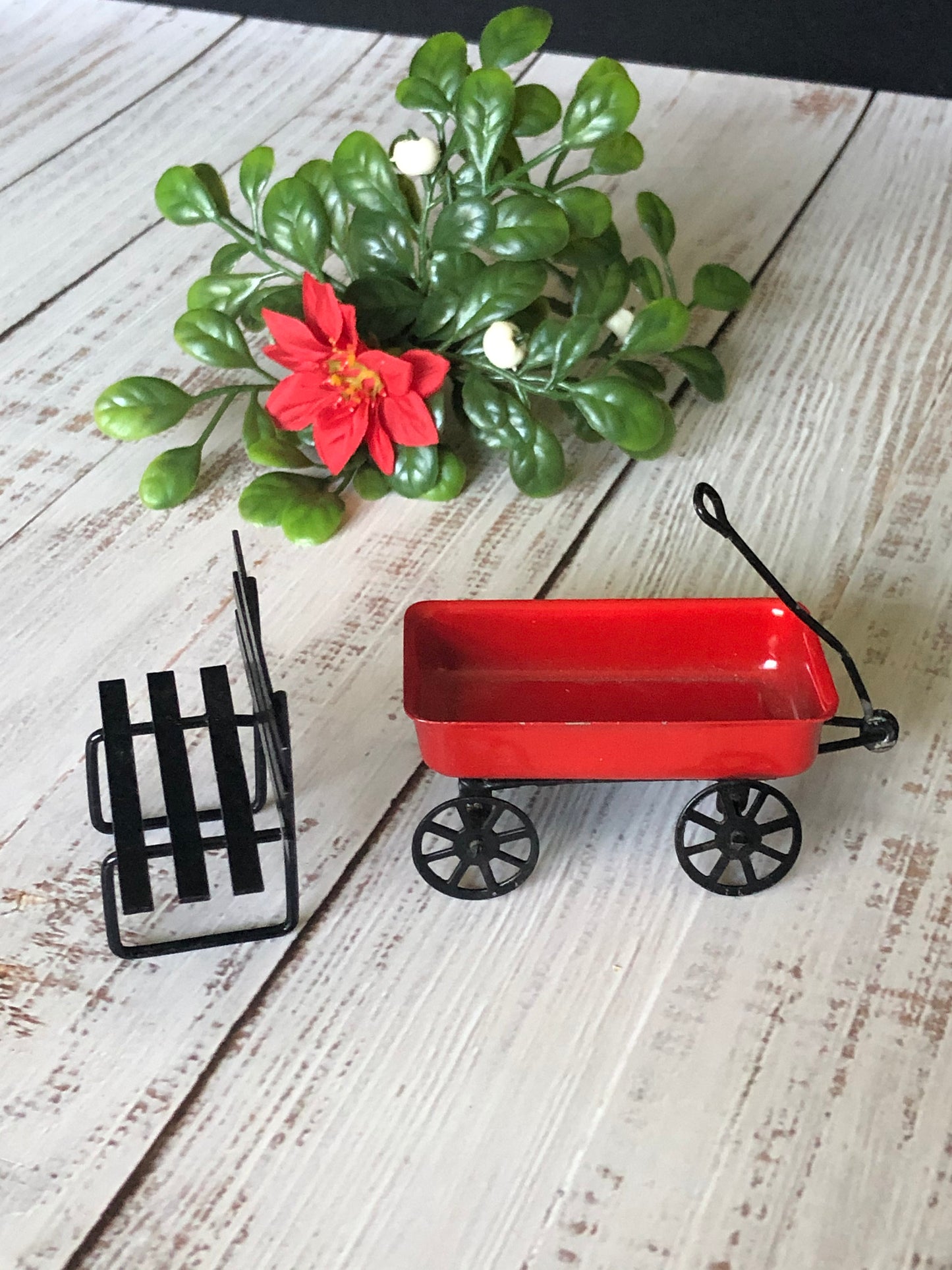 Miniature Dollhouse Metal Park Bench and Toy Wagon with Handle Set
