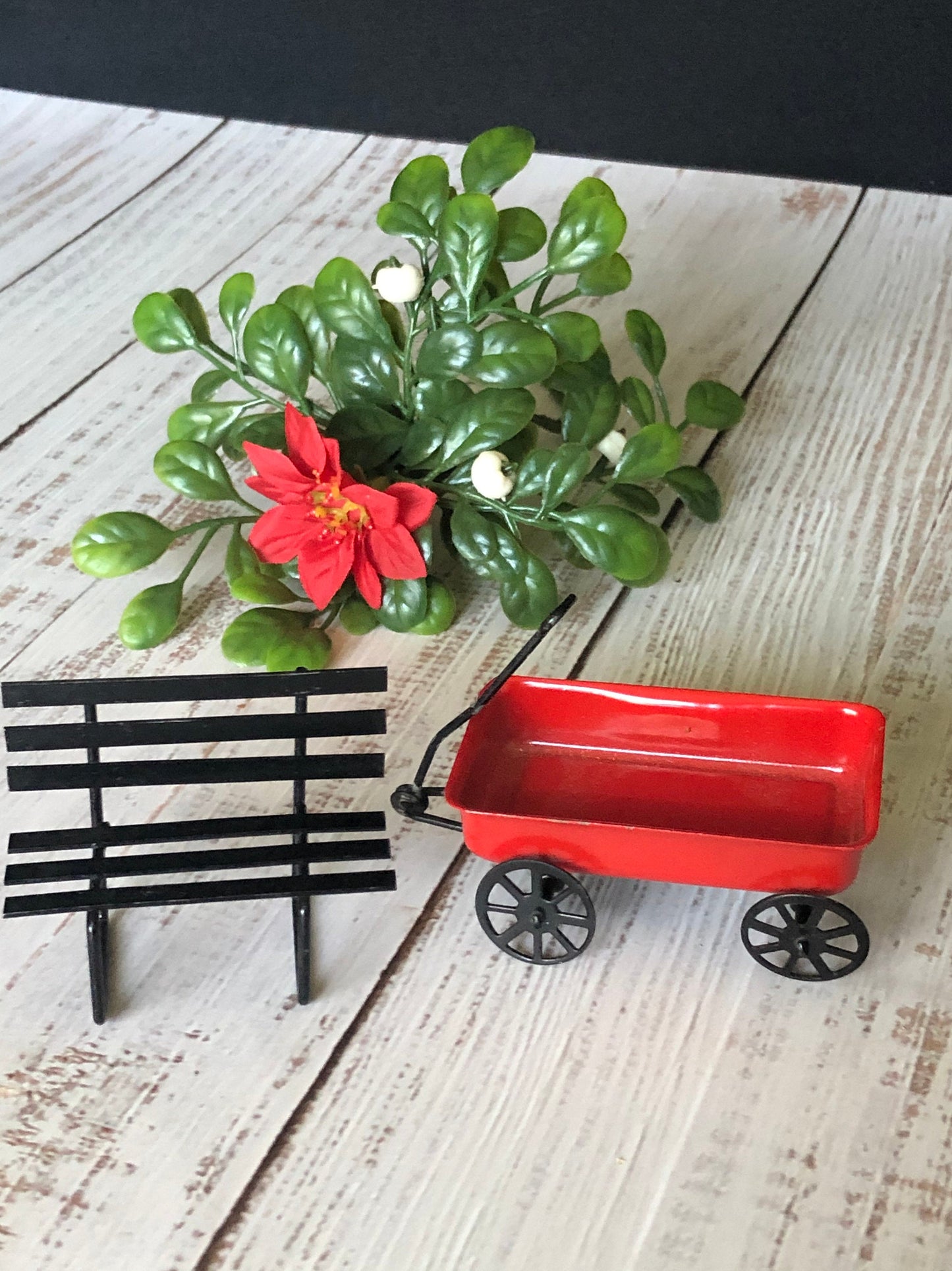 Miniature Dollhouse Metal Park Bench and Toy Wagon with Handle Set