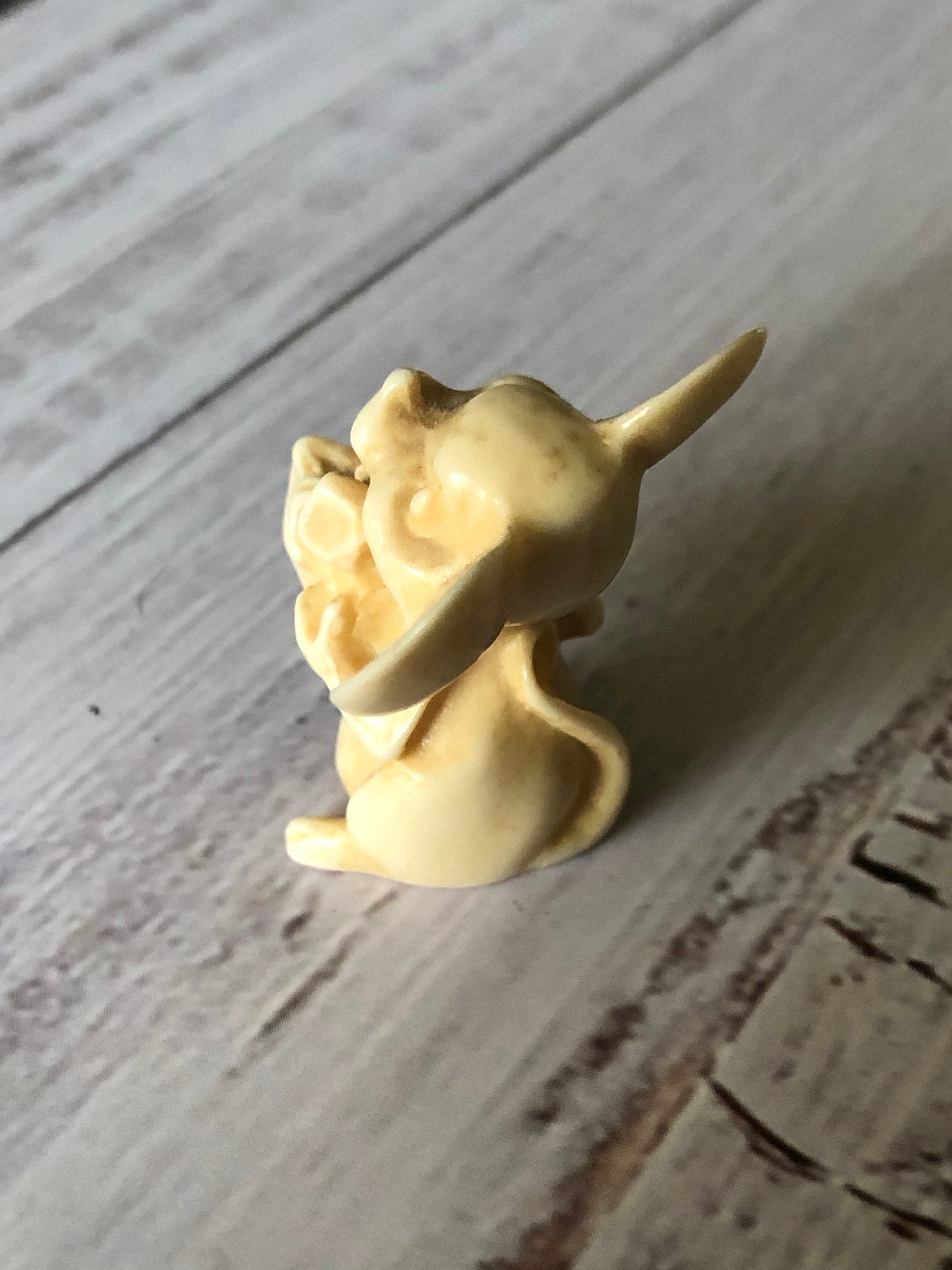 Miniature Aged Off-White Big Eared Mouse with Swiss Cheese in a Bow Figurine, Itty Bitty Mouse with Cheese, Tiny Mouse and Cheese