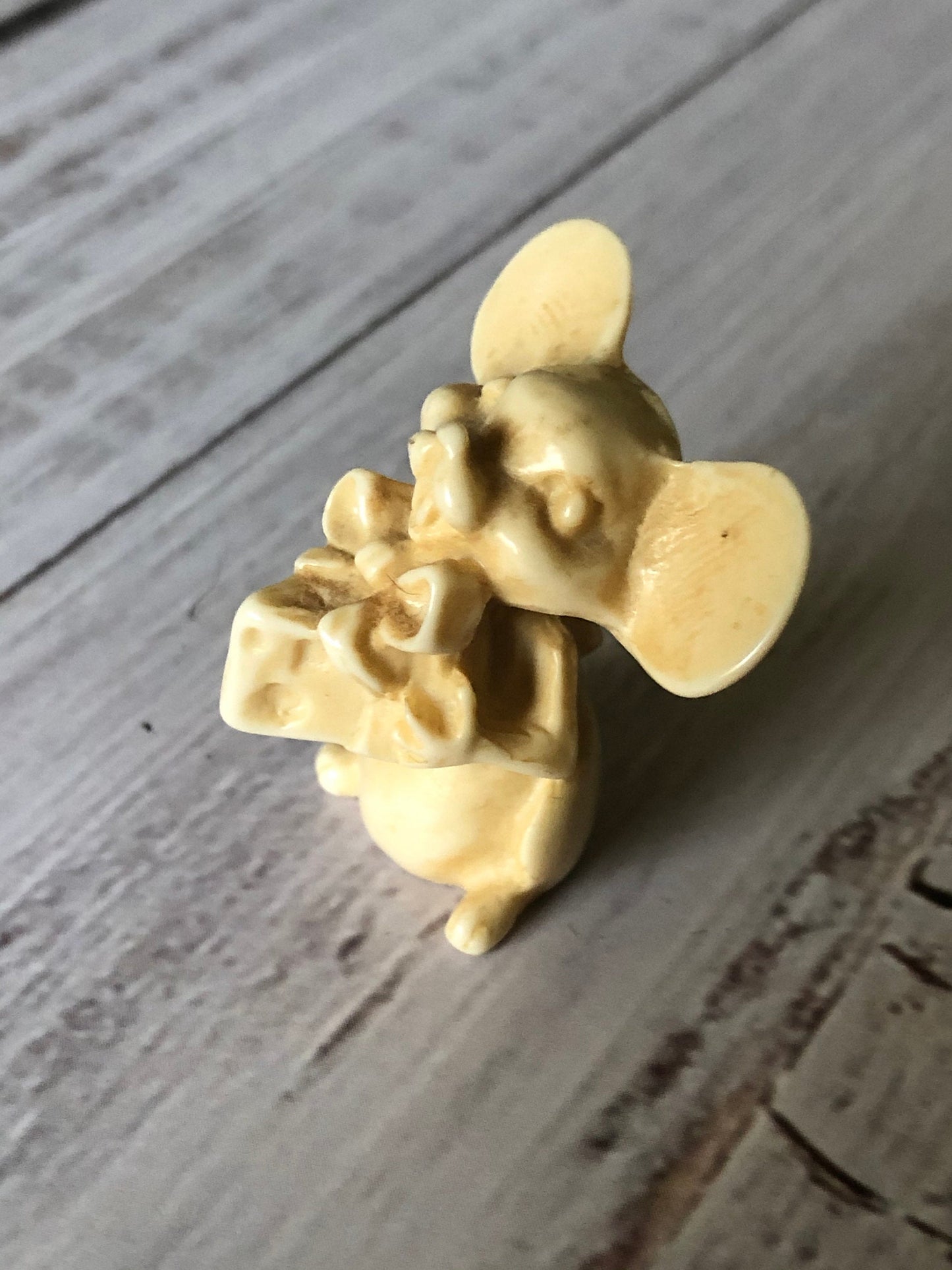 Miniature Aged Off-White Big Eared Mouse with Swiss Cheese in a Bow Figurine, Itty Bitty Mouse with Cheese, Tiny Mouse and Cheese