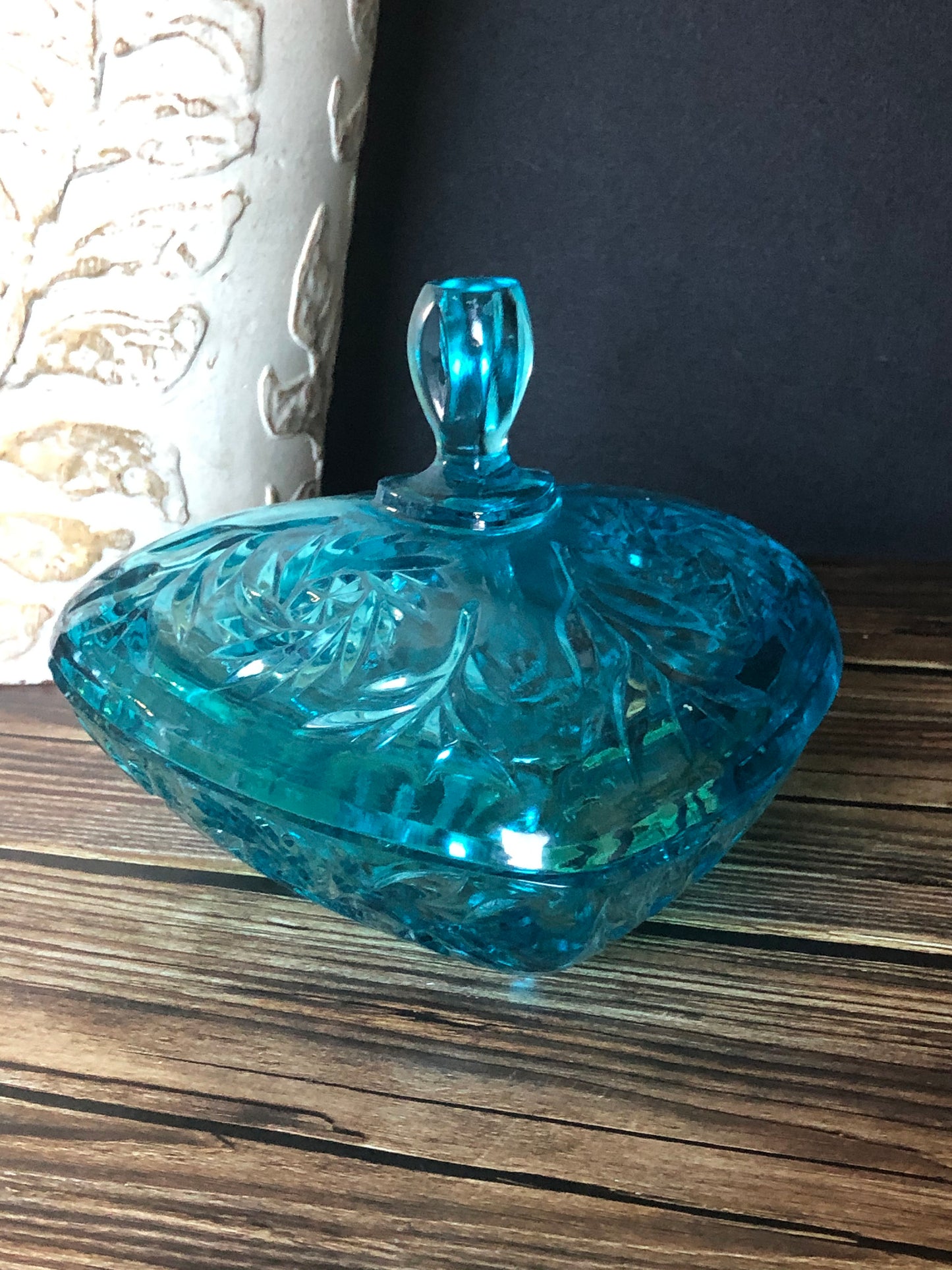 Hazel Atlas 1950s Turquoise Candy Dish Pinwheel Vine Pattern Glass Lidded Triangular Dish
