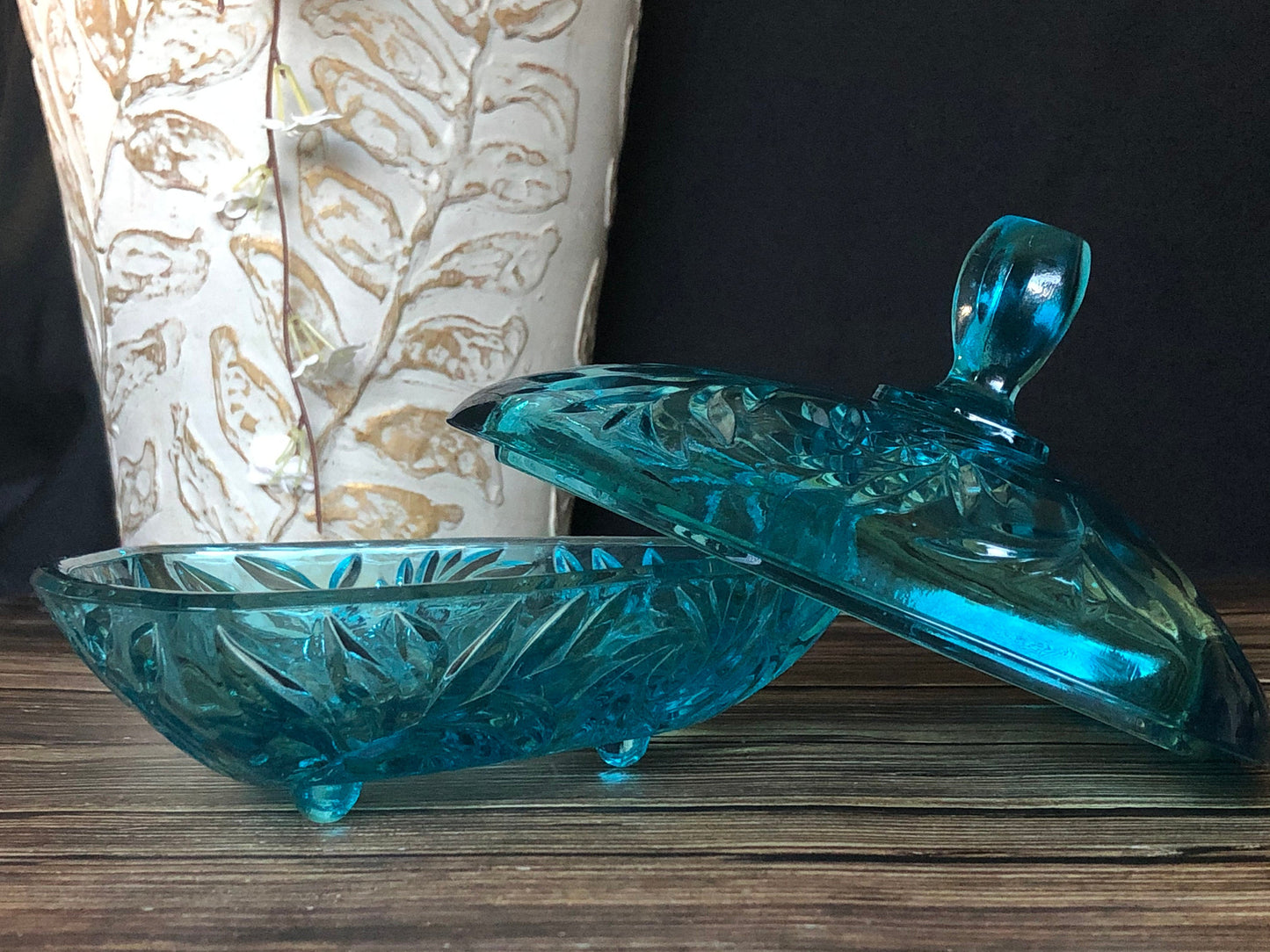 Hazel Atlas 1950s Turquoise Candy Dish Pinwheel Vine Pattern Glass Lidded Triangular Dish