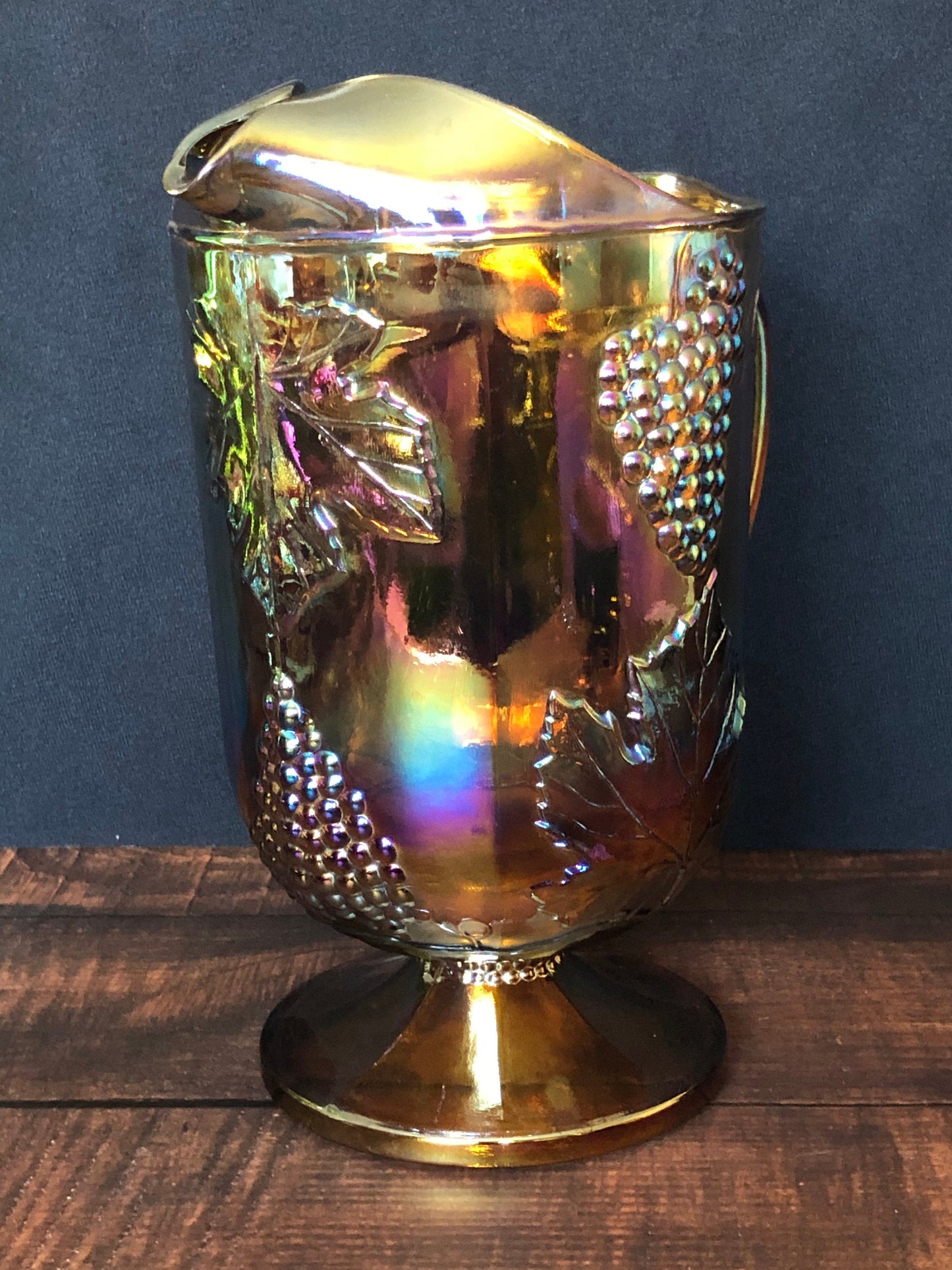 1970s Vintage Indiana Carnival Glass Pitcher, Iridescent Amber Harvest Grape Water Pitcher, Vintage 64 oz Lipped Water Pitcher