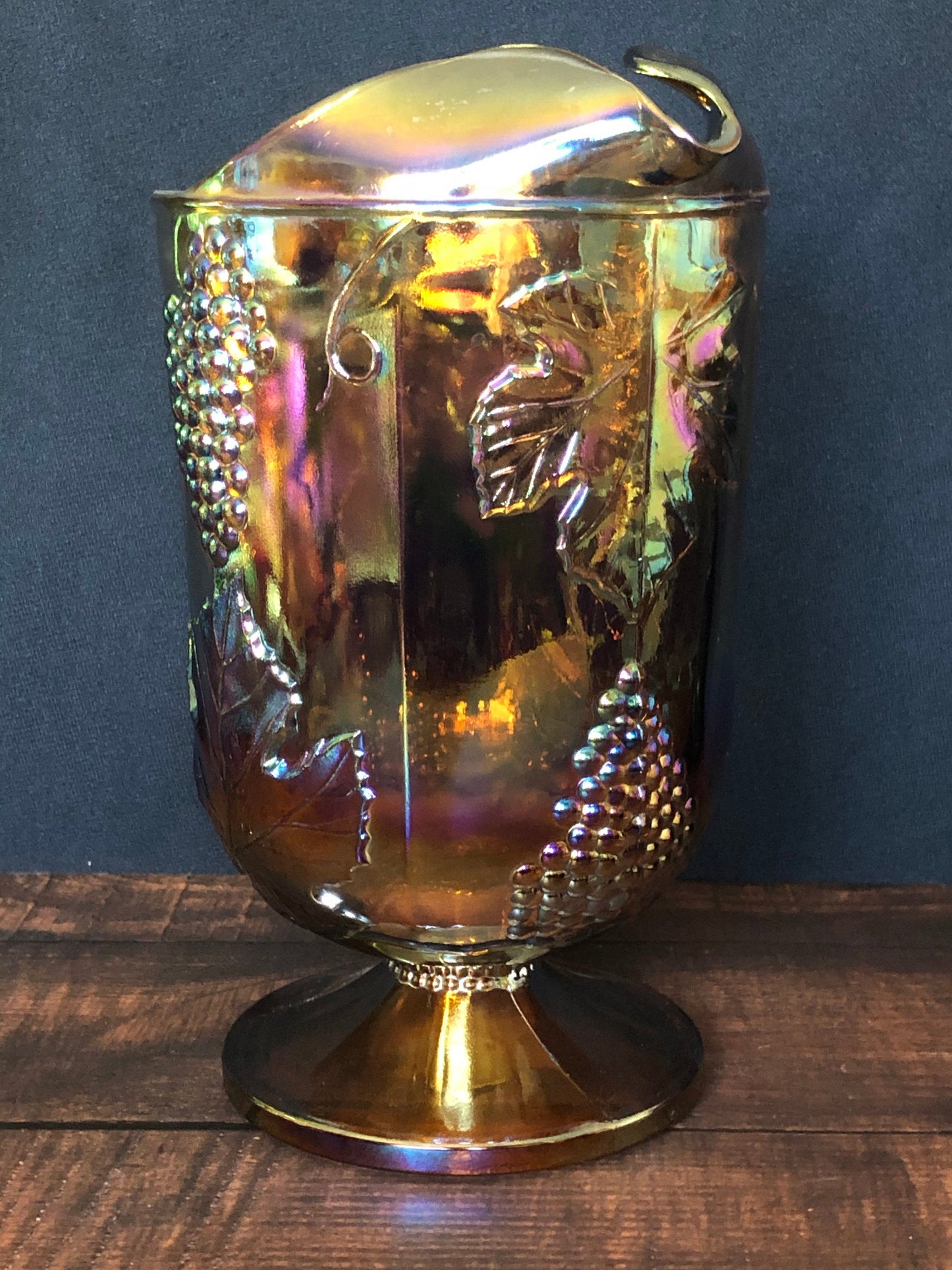 1970s Vintage Indiana Carnival Glass Pitcher, Iridescent Amber Harvest Grape Water Pitcher, Vintage 64 oz Lipped Water Pitcher