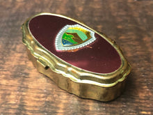 Load image into Gallery viewer, Vintage Metal Gold Tone Sourvenir Pill Box Oregon State Made in Hong Kong
