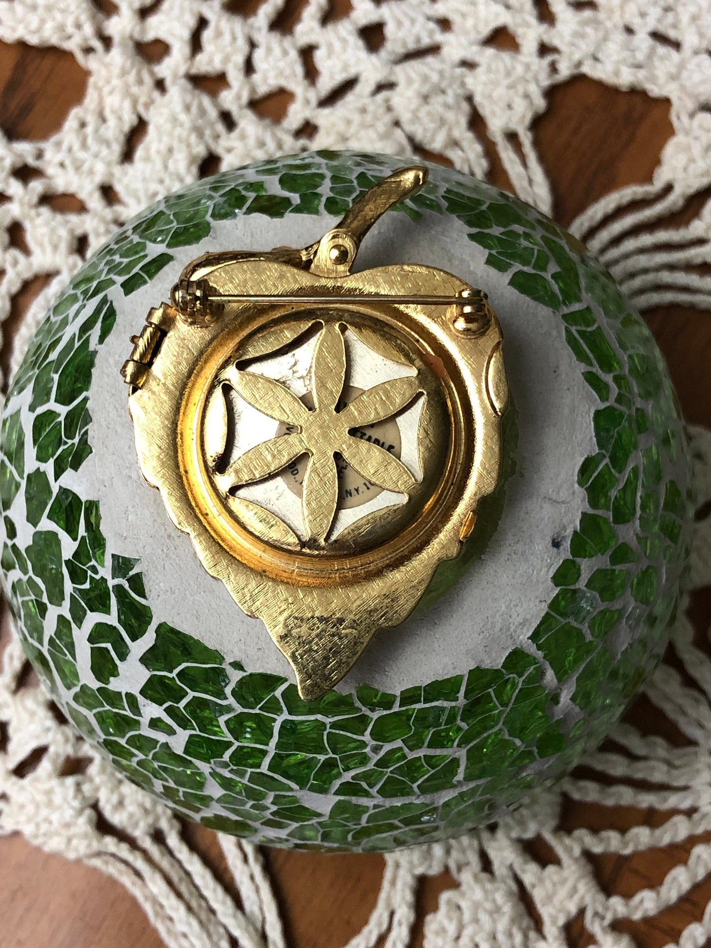 Vintage Avon Perfumer Brocade Gold Tone Leaf with Faux Pearl Stash Pin, Avon Brooch, Brocade Gold Tone Leaf with Faux Pearl Locket Brooch