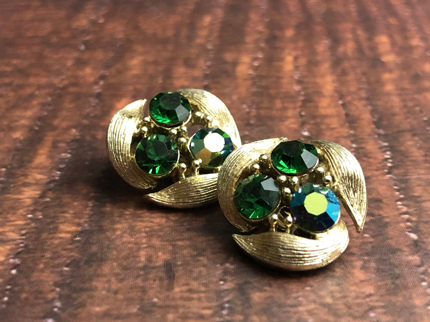 Signed Lisner Clip on Earrings Brushed Gold Three Emerald Green Rhinestone, Vintage Jewelry, May Birthstone Earrings, May Birthday Earrings