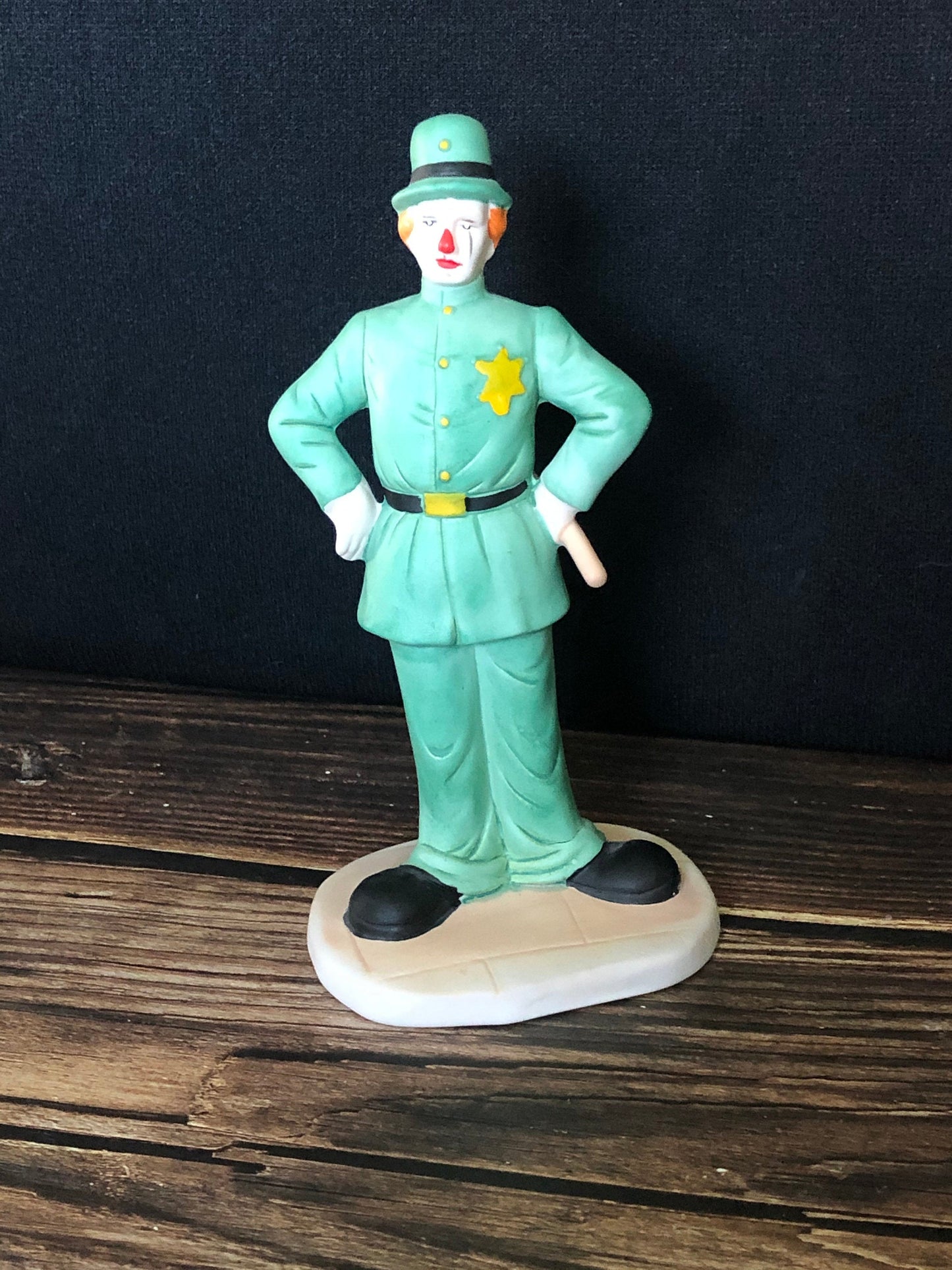 1985 Flambro Clown Circus World Museum Neat Make-up Series Keystone Cop