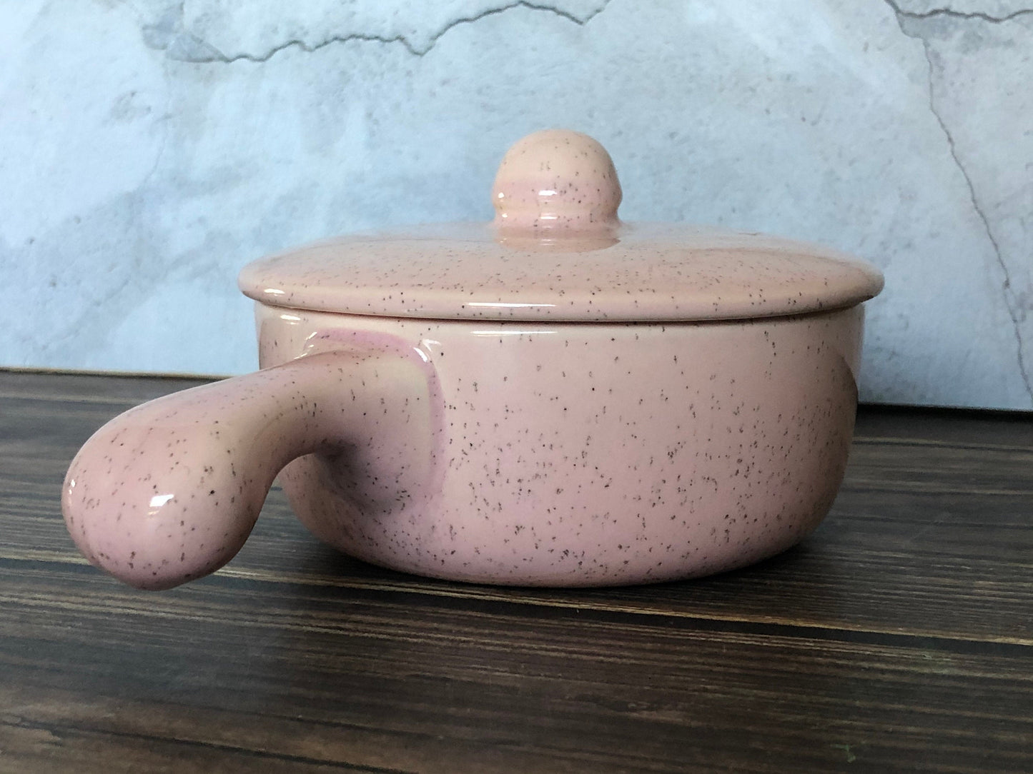 Individual Size Pink Speckled Stoneware Covered Soup Bowl Casserole Dish With Lid